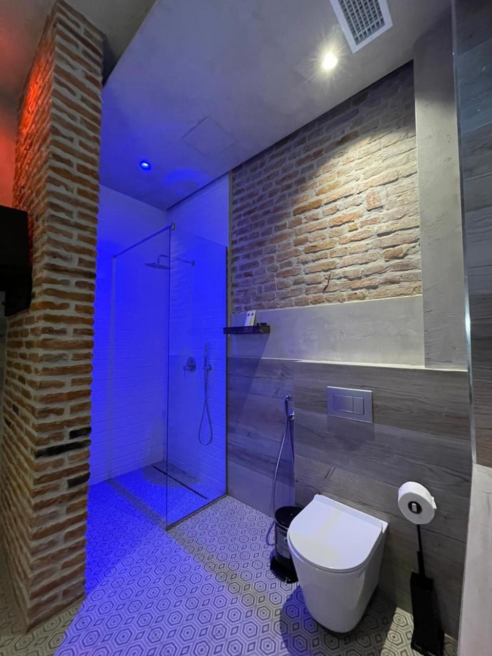 Meri Boutique Hotel Korce Exterior photo