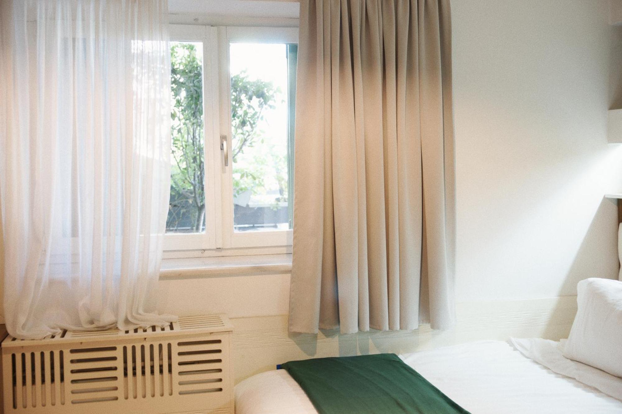 Meri Boutique Hotel Korce Room photo